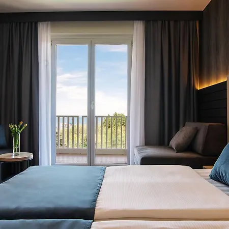 Haliaetum - San Simon Изола