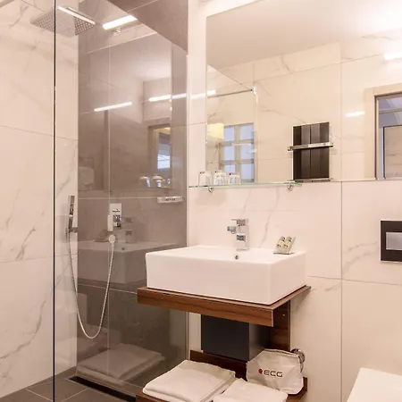 Отель Haliaetum - San Simon Изола